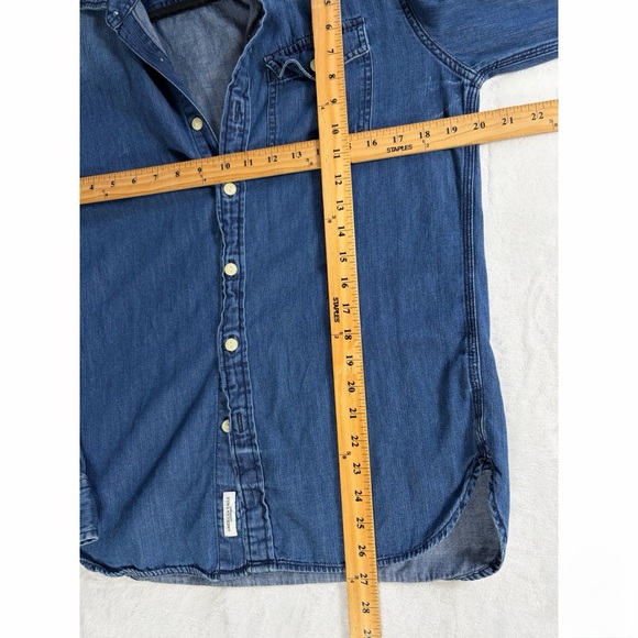 AE American Eagle Chambray Denim Button-Up Jean Boyfriend Shirt Shacket Top S - Picture 7 of 8